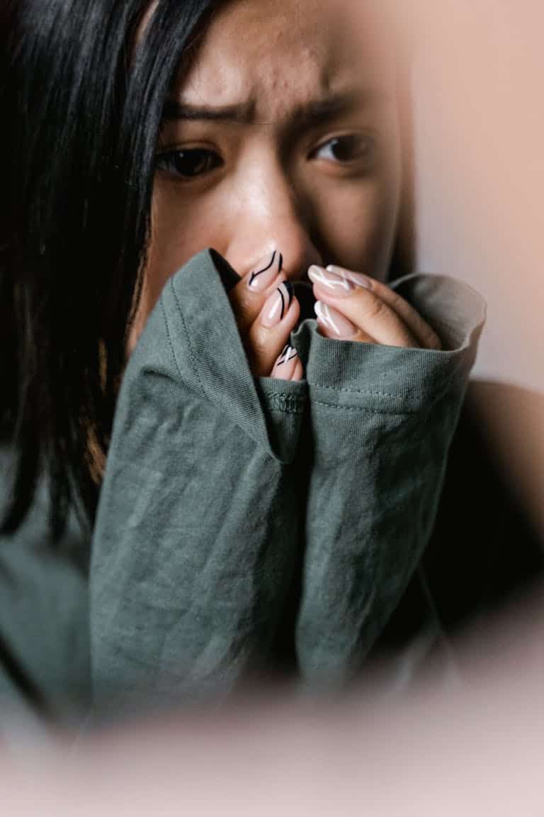 Hypnotherapy for Phobias: 5 Common Australian Fears and Why Logic Alone Won't Help 2 A person looking anxious representing a phobia response and why hypnotherapy for phobias targets the subconscious rather than logic