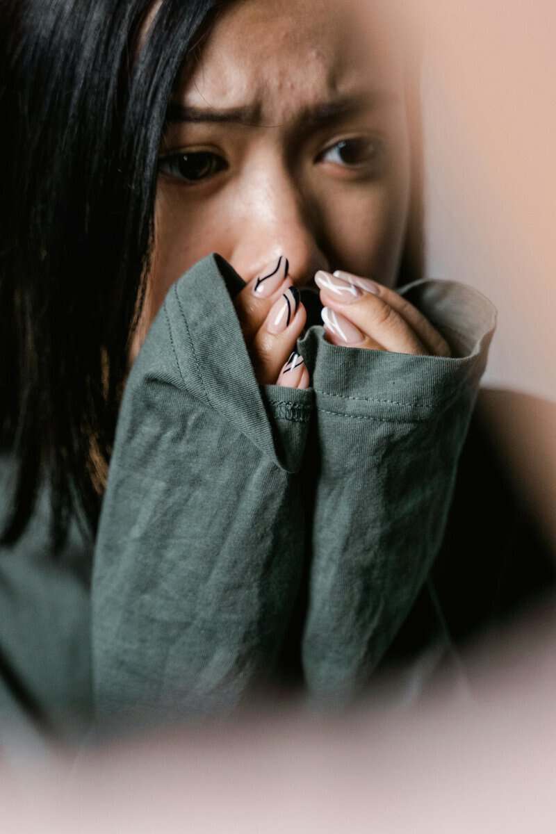 Hypnotherapy for Phobias: 5 Common Australian Fears and Why Logic Alone Won't Help 1 A person looking anxious representing a phobia response and why hypnotherapy for phobias targets the subconscious rather than logic